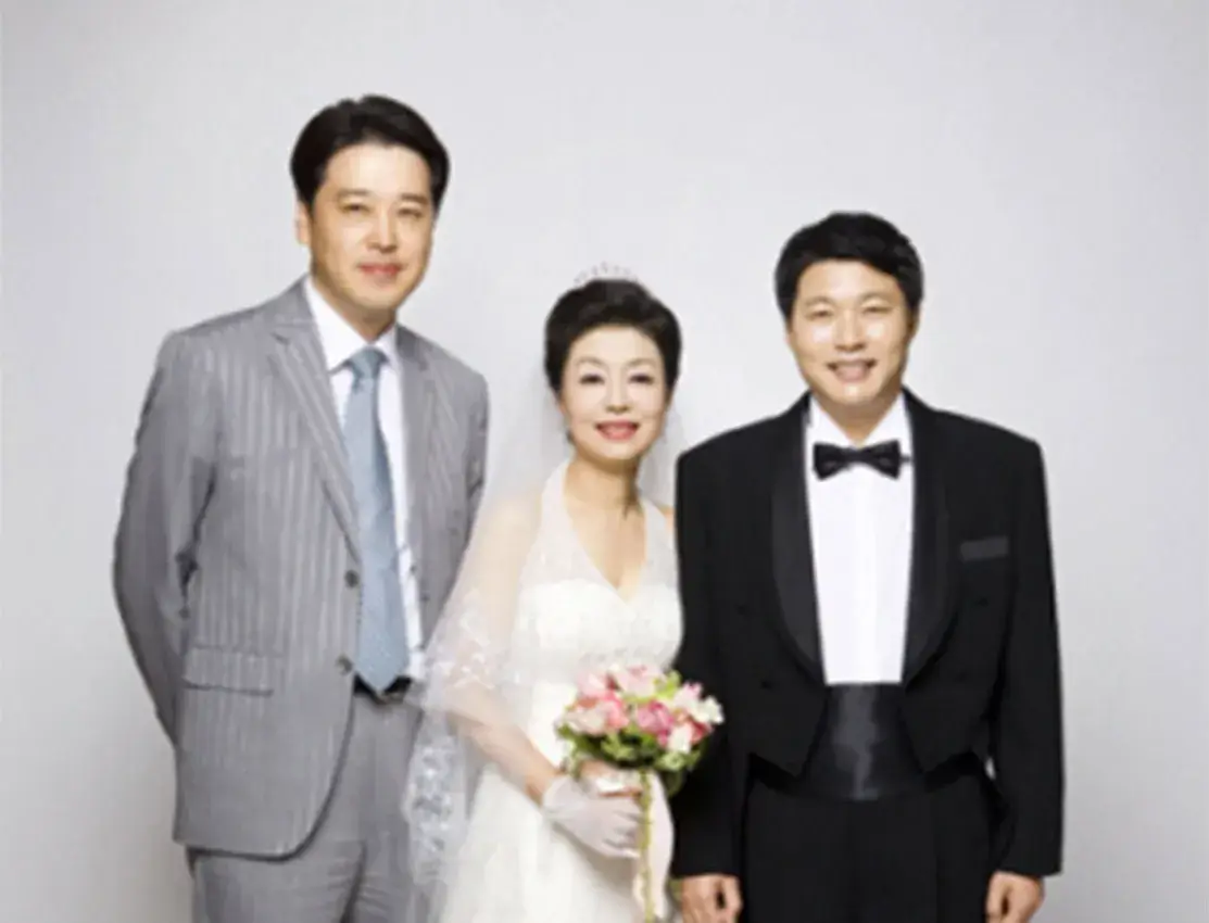 박근령 이사장